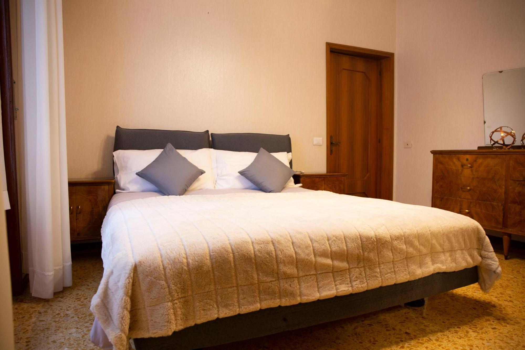 Apartmán Casa Giuly Parma Exteriér fotografie